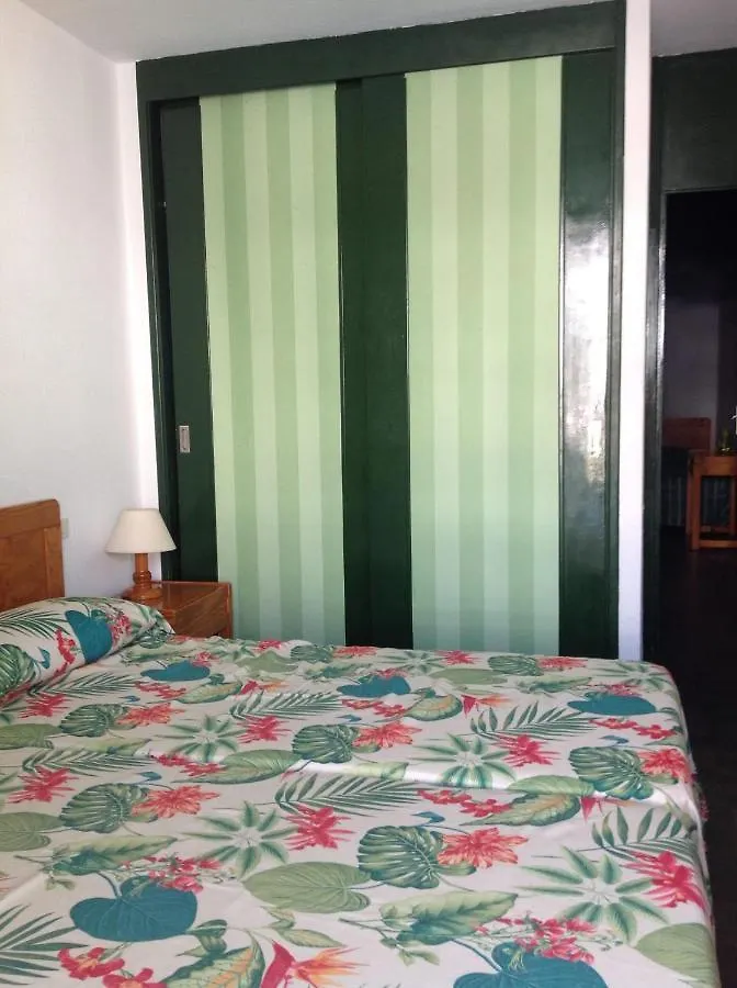 Apartamentos Optimist Tenerife Playa de las Americas  0*, Playa de las Americas (Tenerife) Spain
